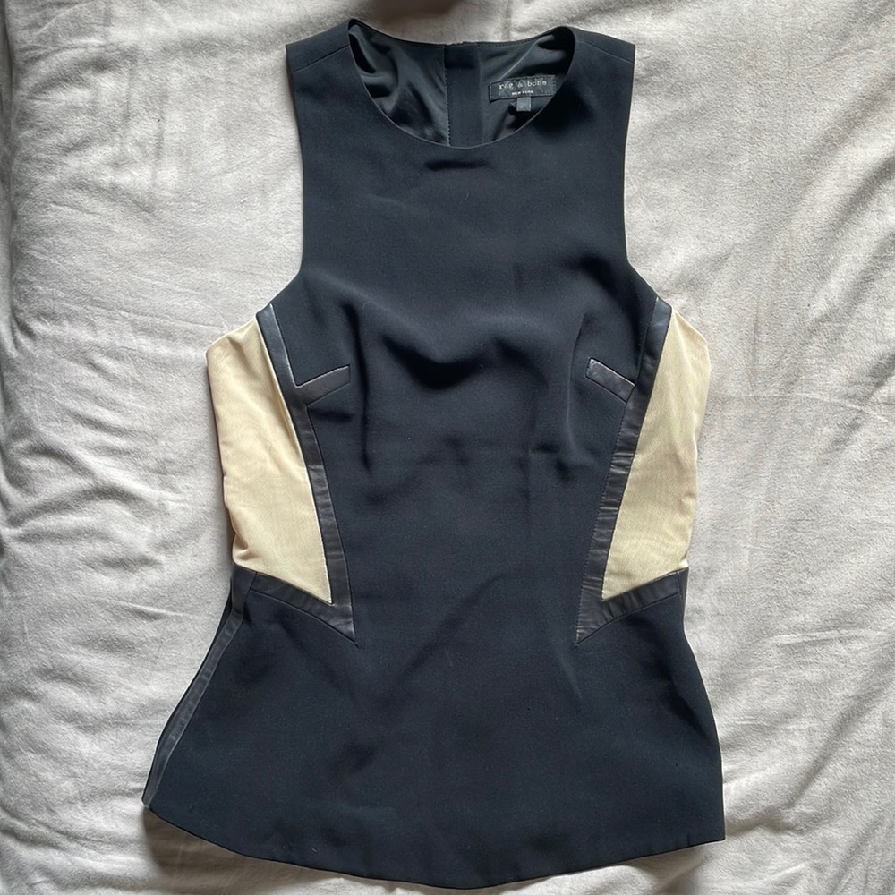 Rag & Bone zip back fitted top size 2